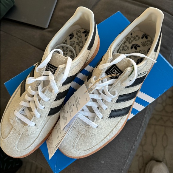 Adidas Spezial - Picture 3 of 5